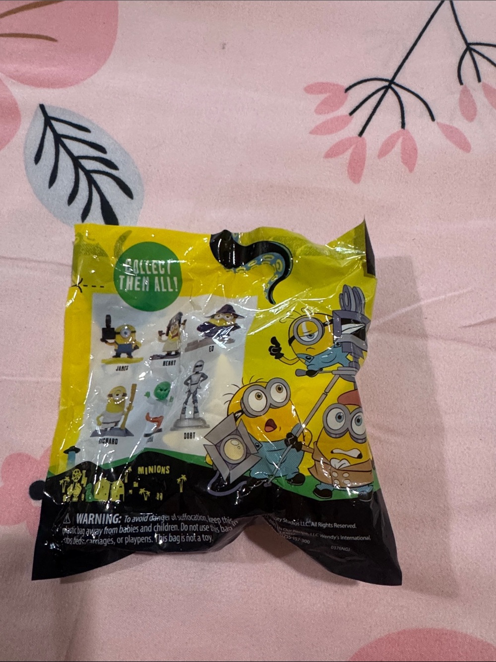 Minions & Monsters Blind Bag Toy - Yellow - Picture 2 of 2